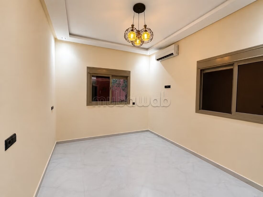 Villa 100 m² à louer à Marrakech — Photo 6