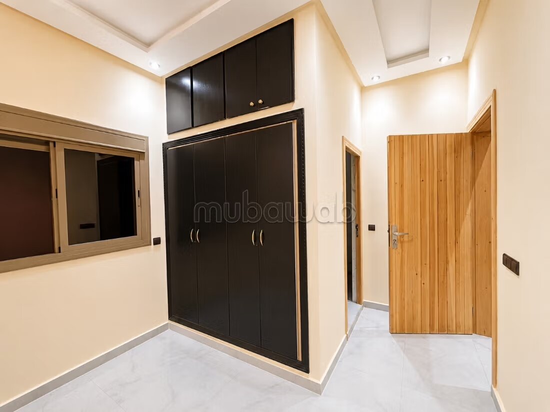 Villa 100 m² à louer à Marrakech — Photo 10