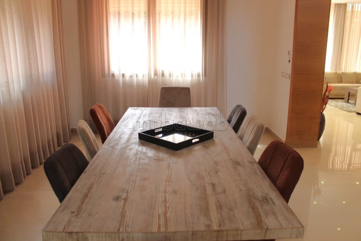 Villa 1130 m² à louer à Marrakech – Agdal — Photo 11