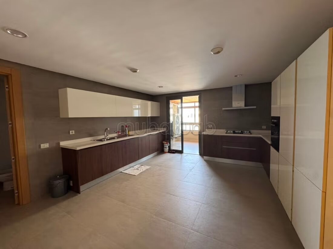 Apartment 260 m² for sale in Casablanca — Photo 6