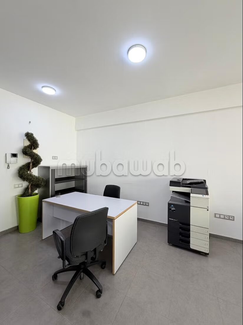 مكتب للإيجار في طنجة — Photo 8