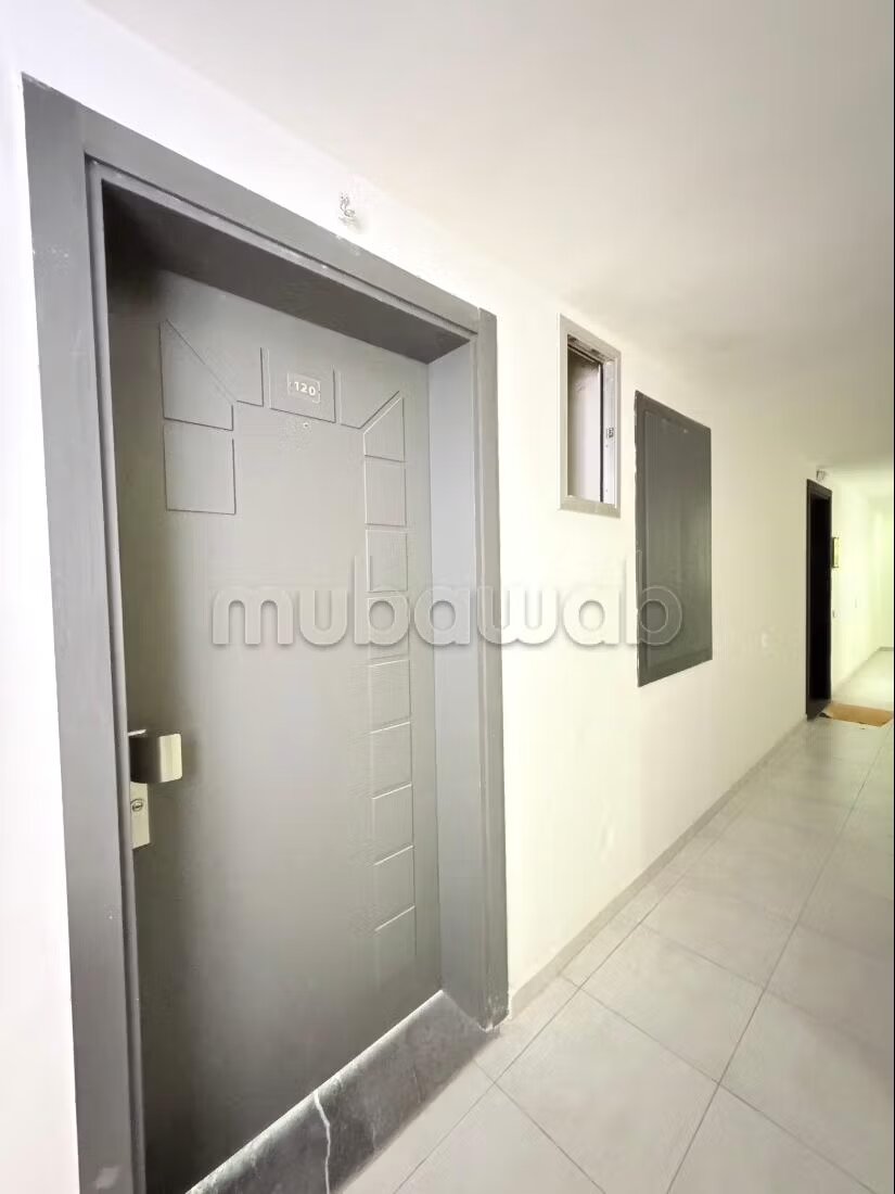 مكتب للإيجار في طنجة — Photo 14