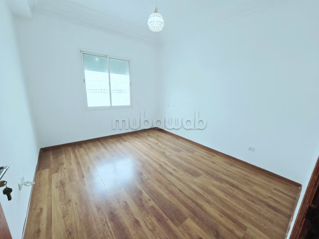Appartement 180 m² à louer à الدار البيضاء — Photo 14