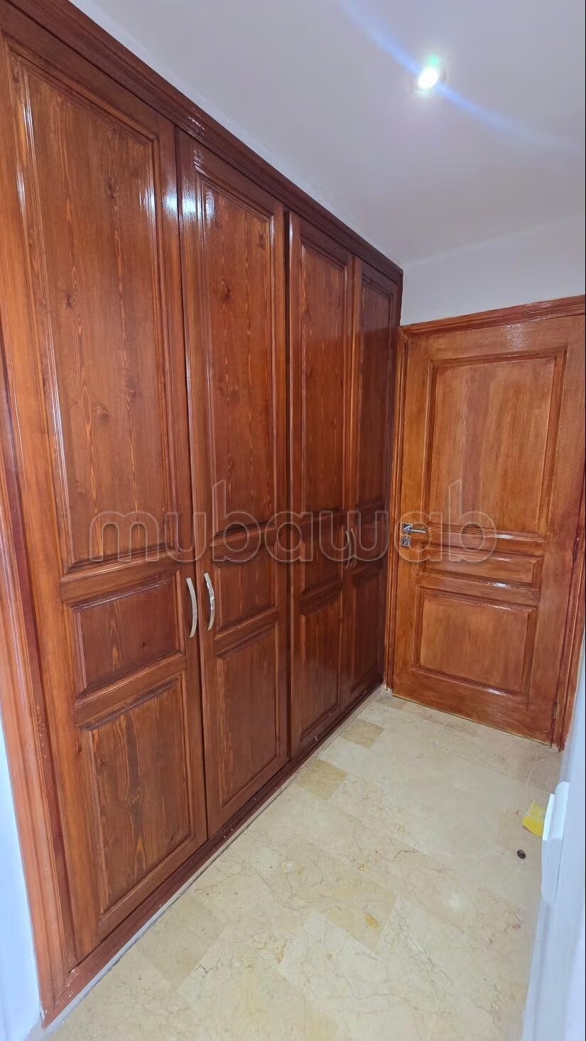 Appartement 180 m² à louer à الدار البيضاء — Photo 21