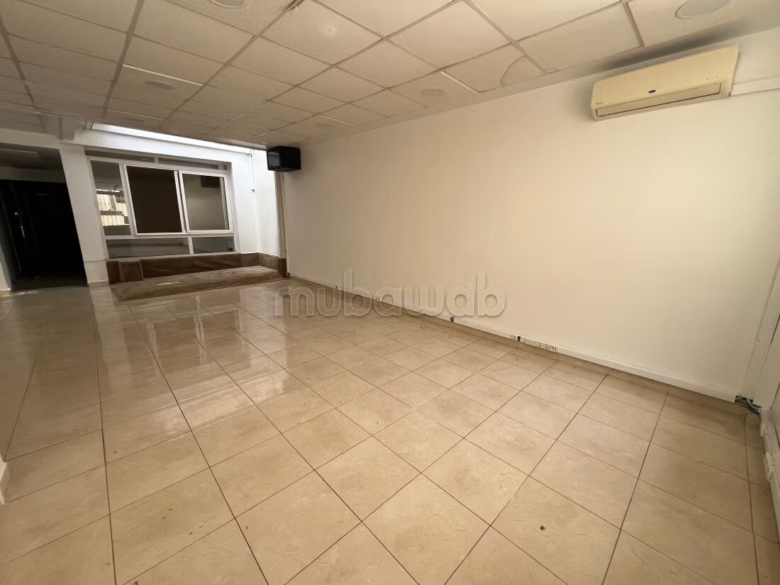 Office 70 m² for rent in Casablanca, Anfa — Photo 3