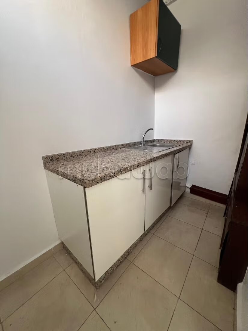 Office 75 m² for Rent in Casablanca, Anfa — Photo 6