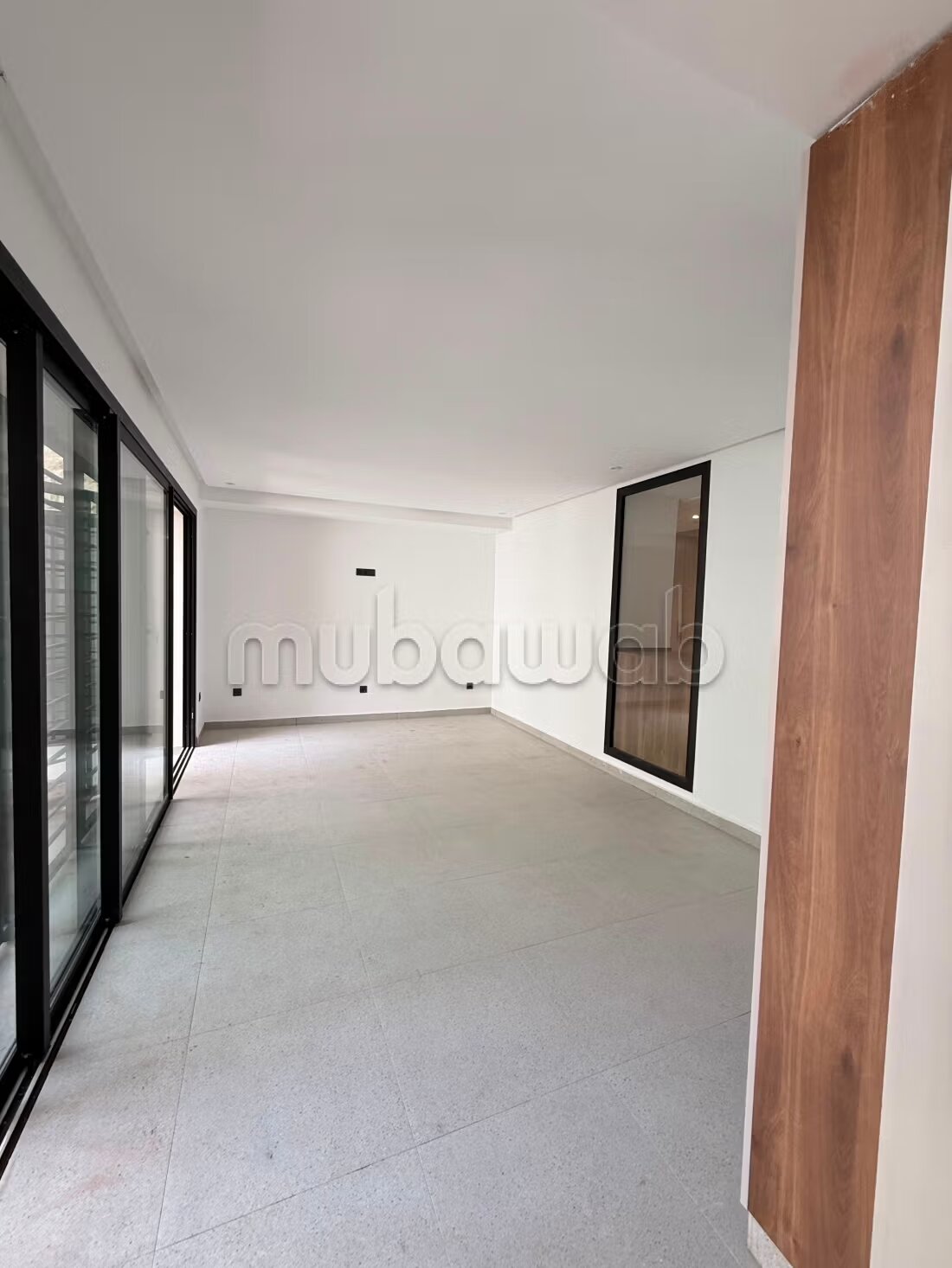 Villa 900 m² à louer à Rabat – Souissi — Photo 11