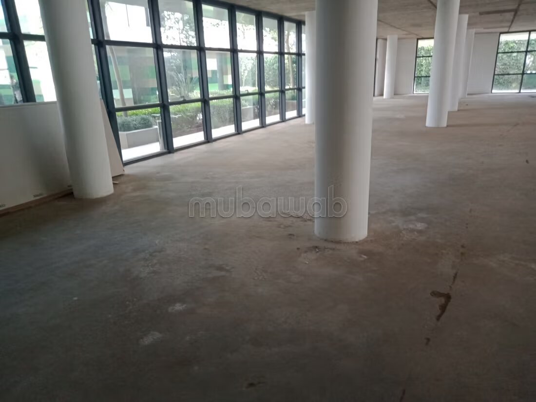 Office 1000 m² for rent in Souissi, Rabat — Photo 7