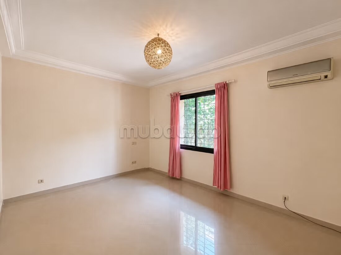 فيلا 350 متر مربع للإيجار في مراكش - تارغا — Photo 11
