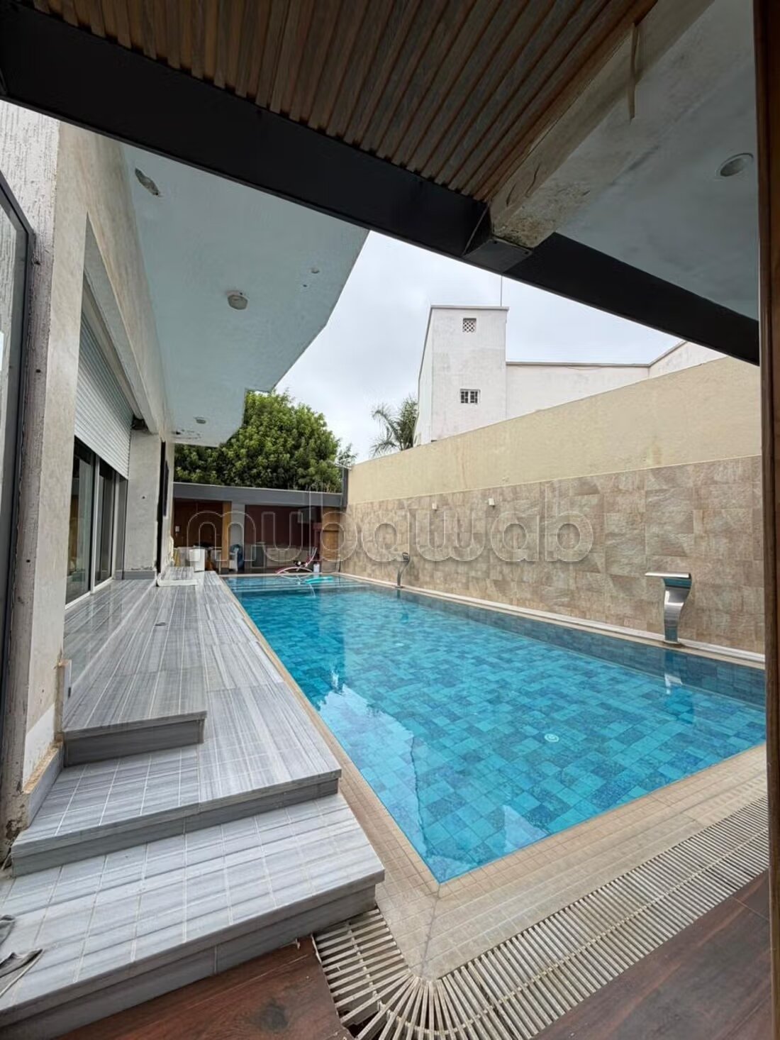 فيلا 580 م² للإيجار في الرباط — Photo 3