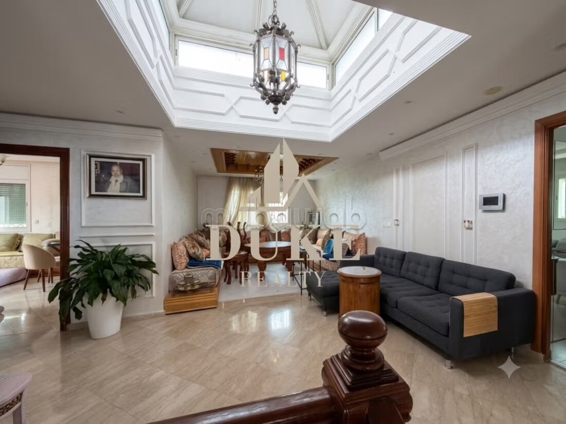 فيلا 580 م² للإيجار في الرباط — Photo 5