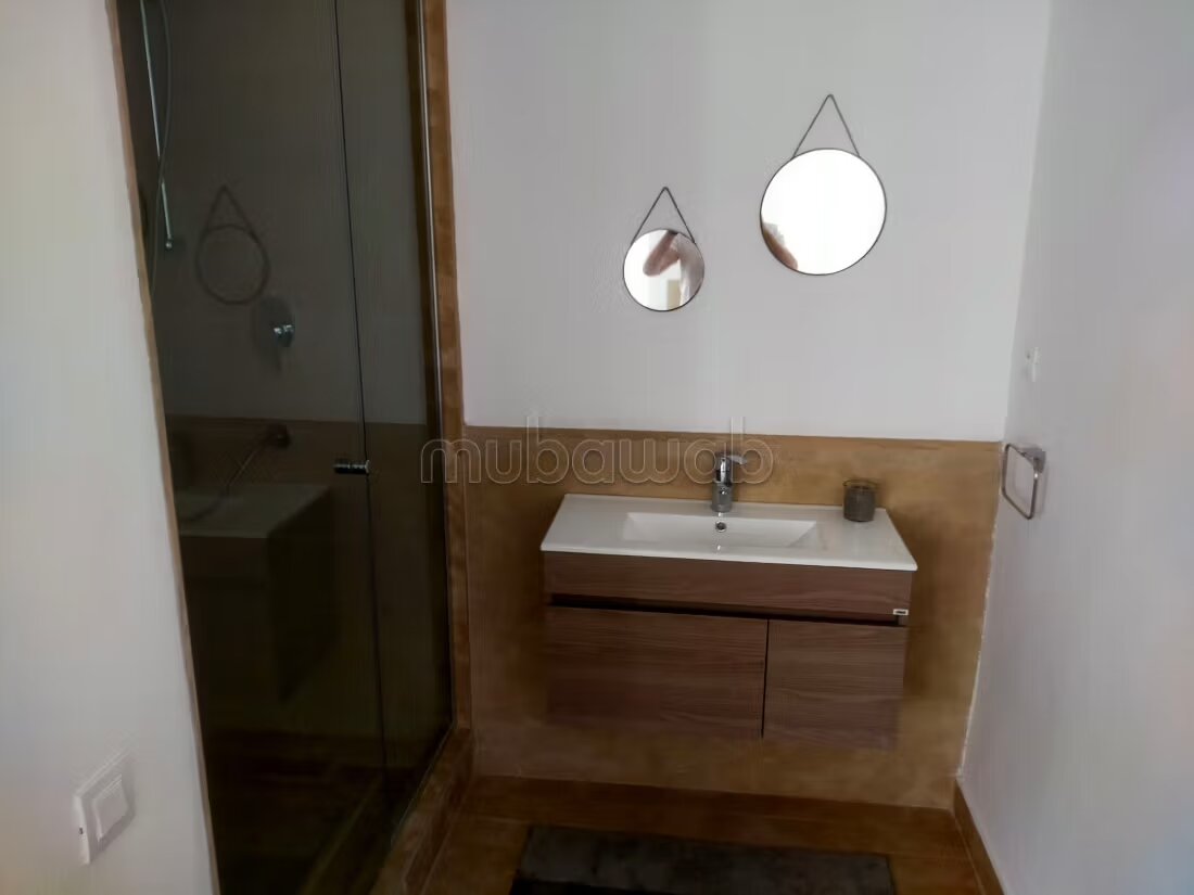 شقة للإيجار في الدار البيضاء — Photo 8