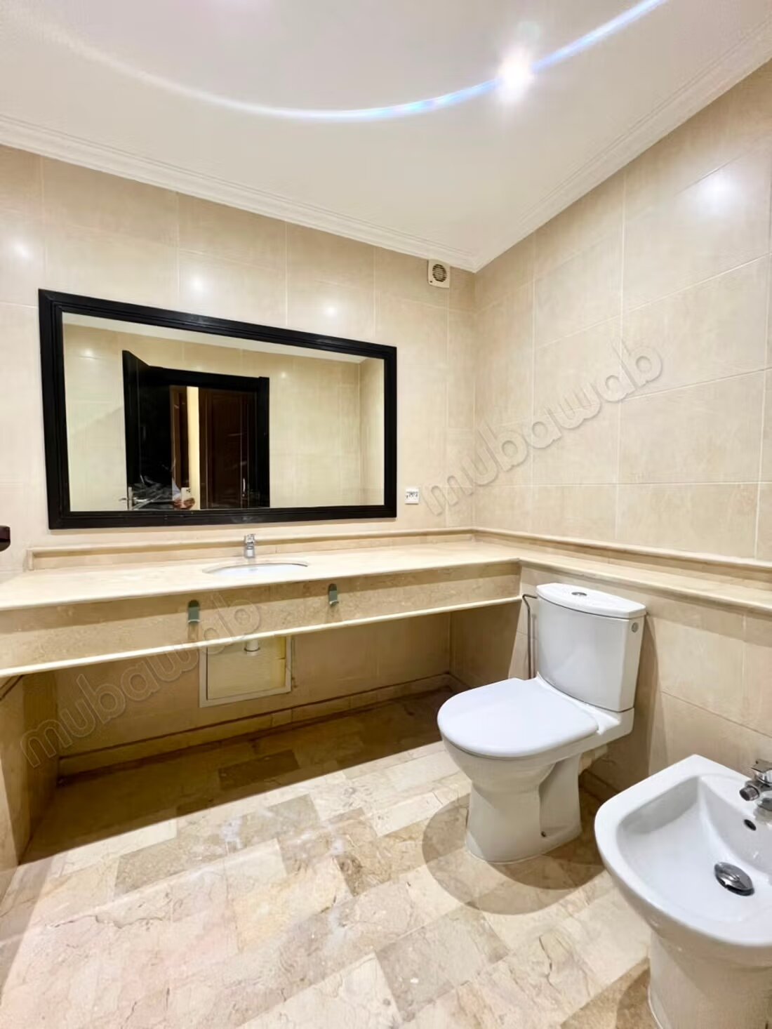 Apartment 200 sqm for Rent in الدار البيضاء — Photo 22