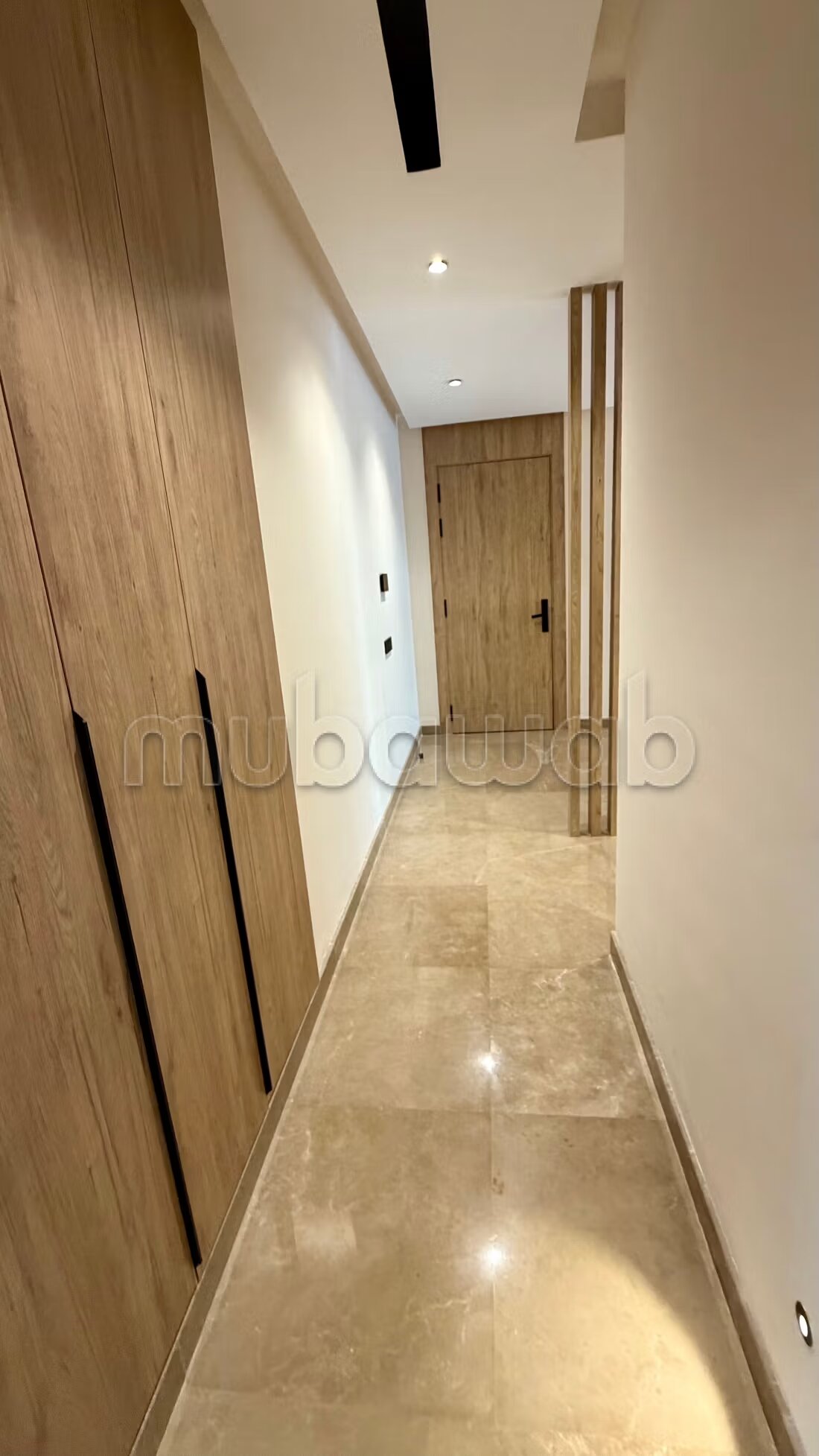 200 m² Apartment for Rent in Souissi, Rabat — Photo 11