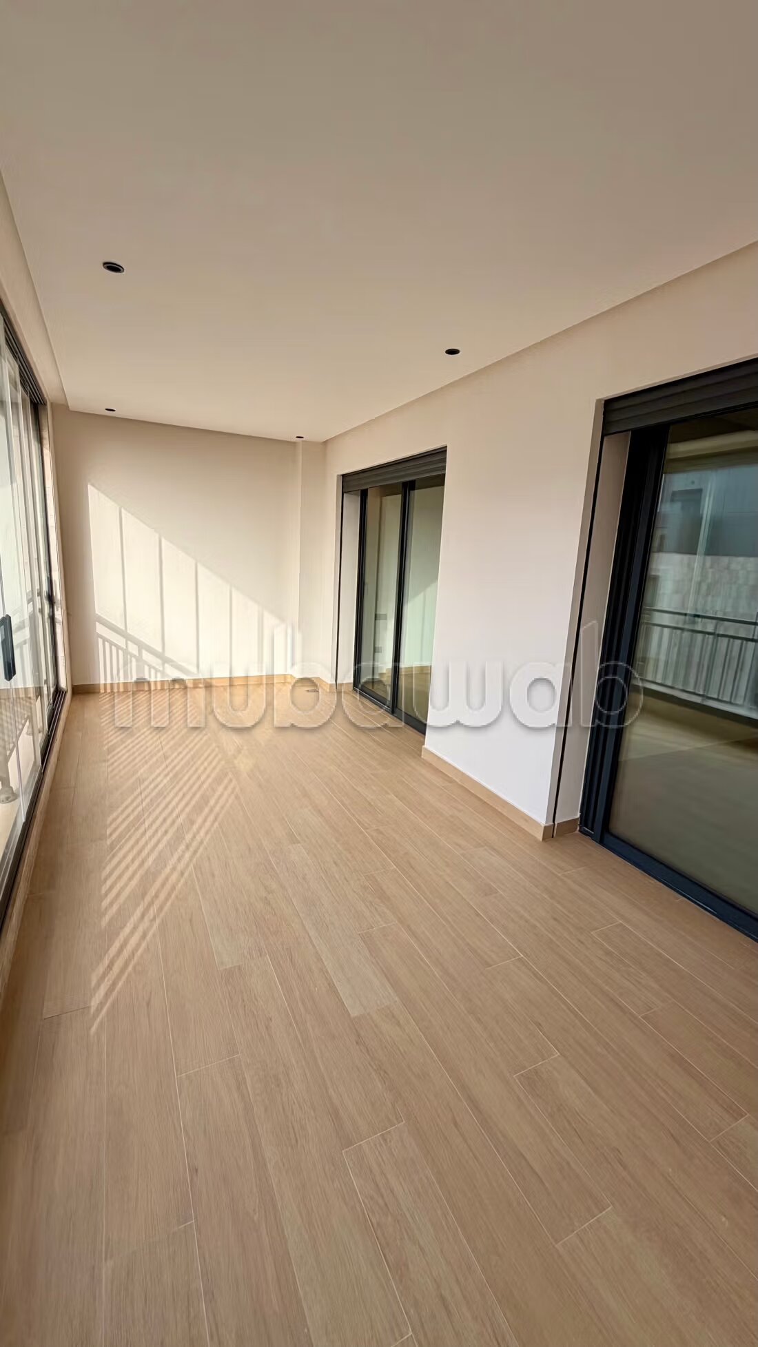 200 m² Apartment for Rent in Souissi, Rabat — Photo 15