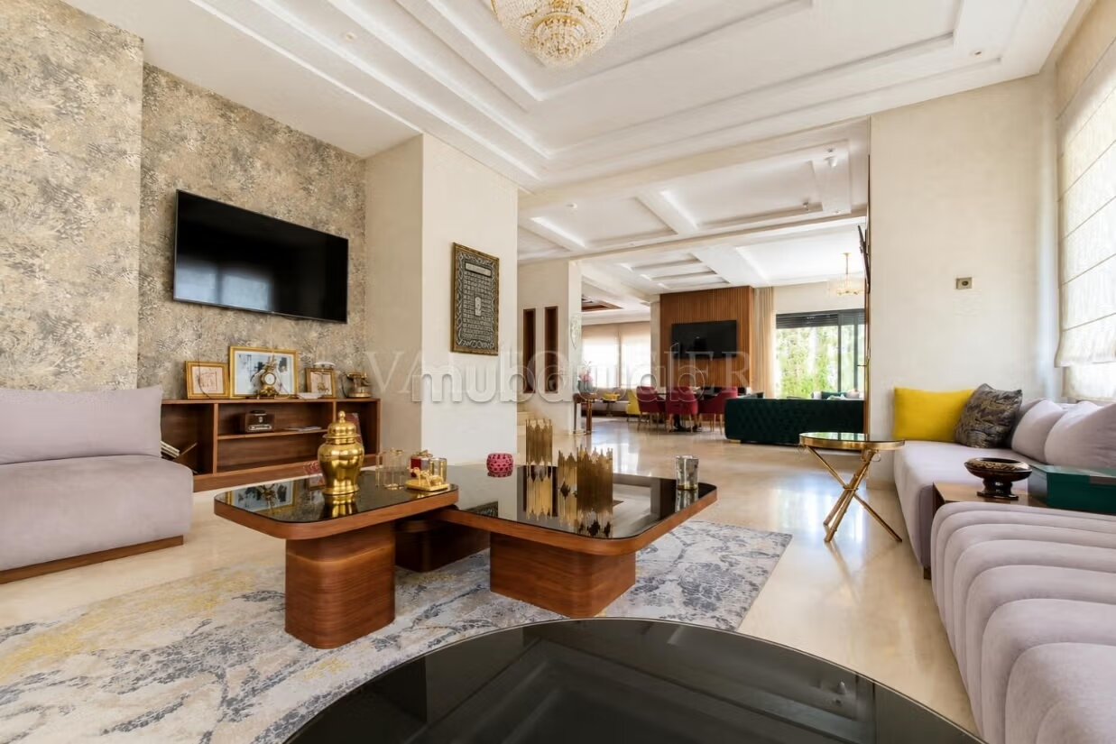 Villa 570 m² for sale in Casablanca - Bouskoura — Photo 6