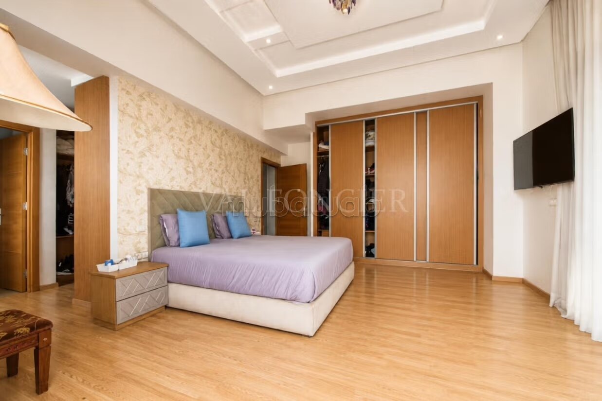 Villa 570 m² for sale in Casablanca - Bouskoura — Photo 9