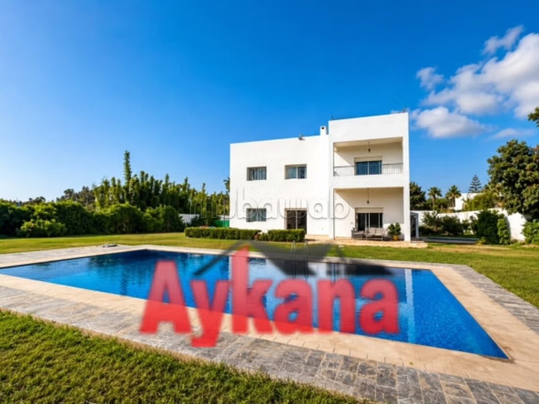 Villa 400 m² à louer à Harhoura, Témara à Témara
