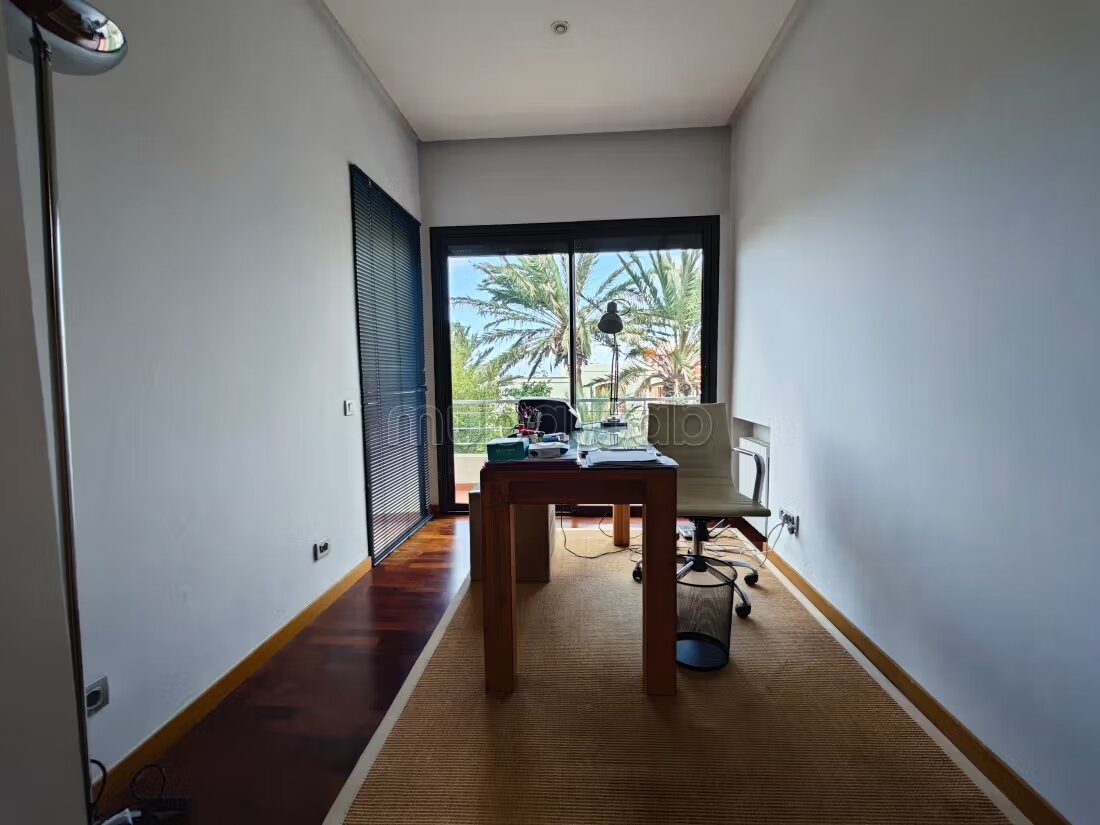 Villa 4 chambres à louer à Casablanca — Photo 7