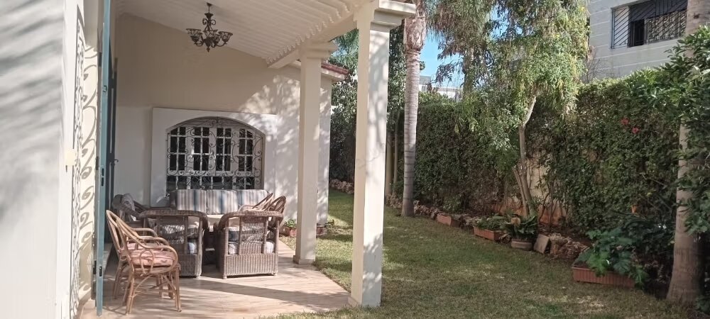 Villa 580 m² for sale in Casablanca — Photo 2