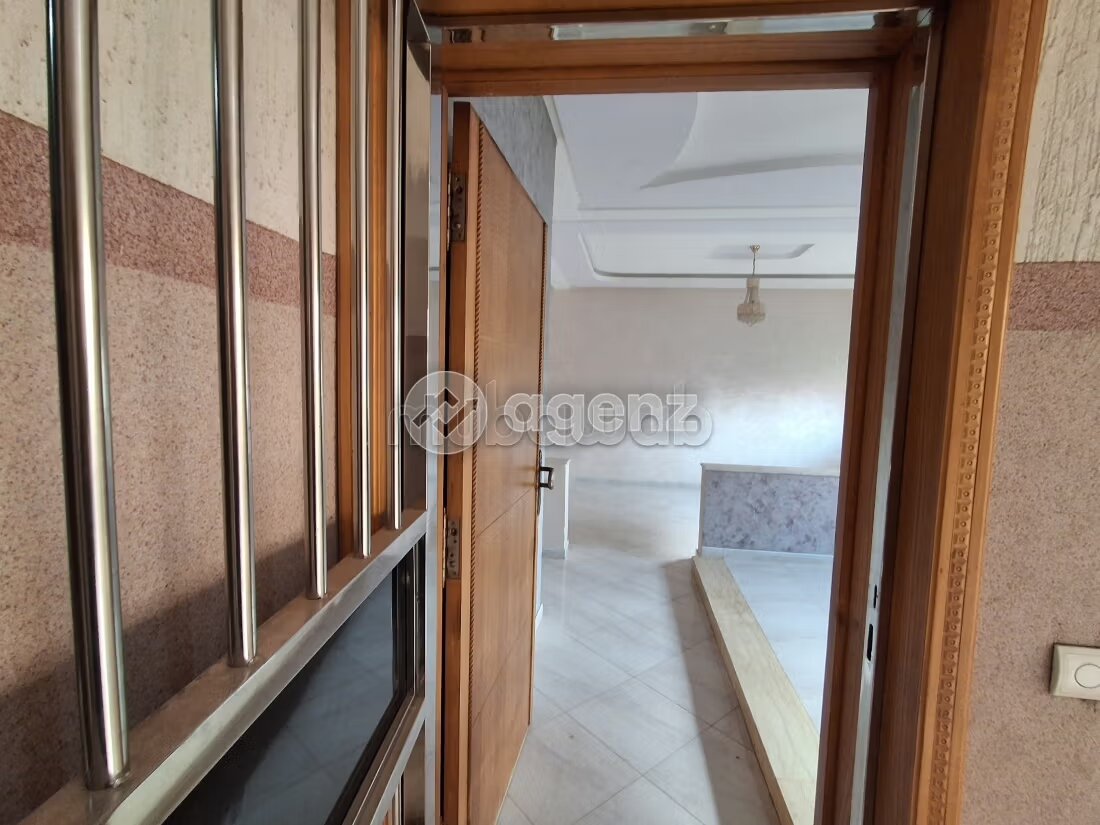 شقة 237 م² للبيع في تمارة (حي النهضة‑الخيزوران) — Photo 5