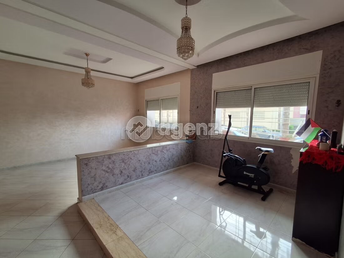 شقة 237 م² للبيع في تمارة (حي النهضة‑الخيزوران) — Photo 13