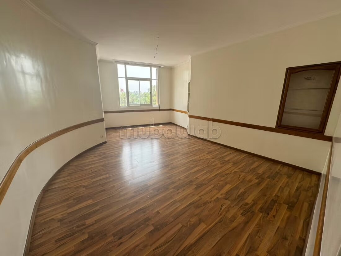 Office 228 m² for rent in Casablanca (bd Hassan II) — Photo 4