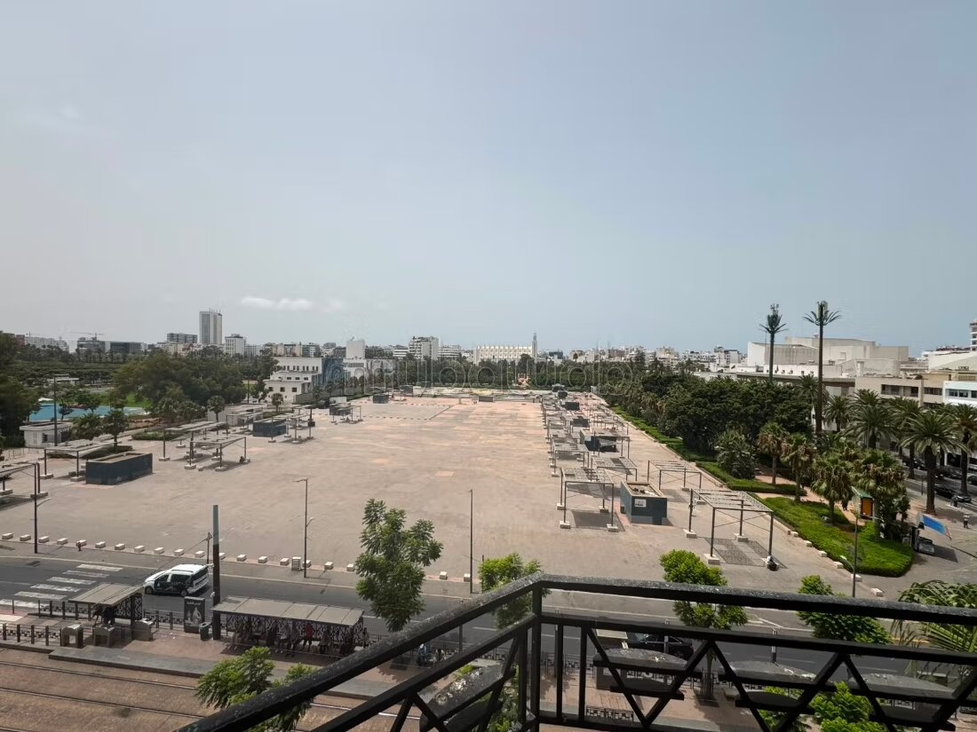 Office 228 m² for rent in Casablanca (bd Hassan II) — Photo 9