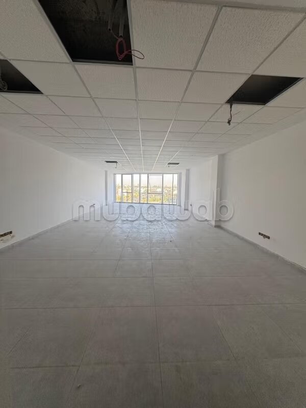 Bureau 131 m² à vendre à Casablanca – Maârif — Photo 14