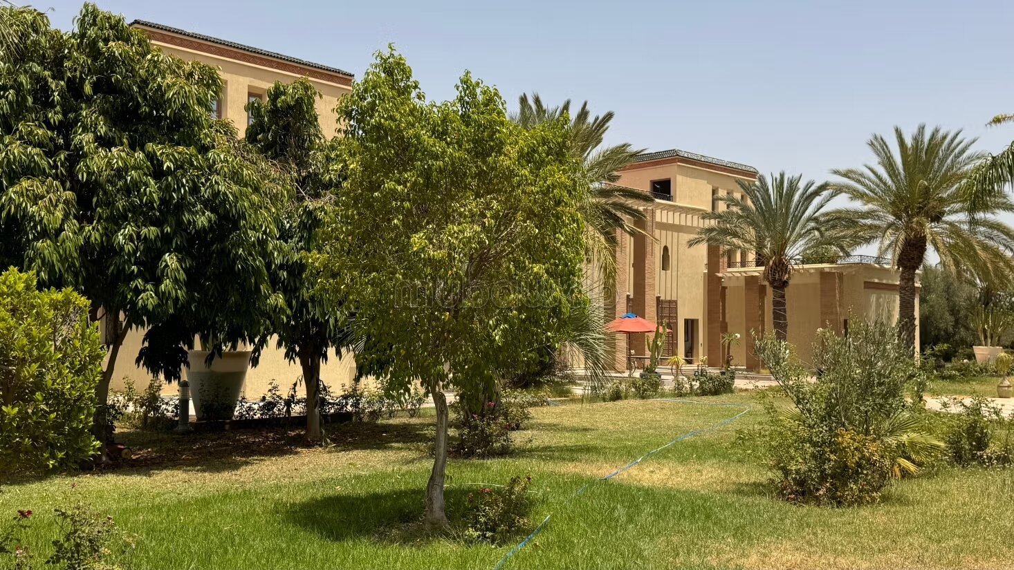 فيلا 1300 م² للبيع في مراكش — Photo 3