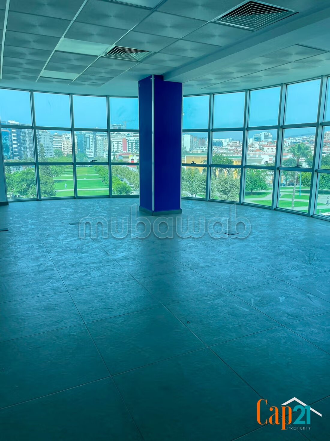 Bureau 105 m² à louer à Tanger à Tanger