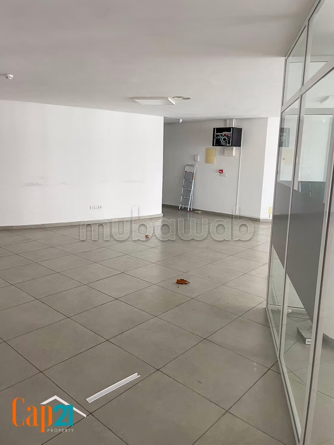 مكتب 122 م² للإيجار في طنجة – حي النجمة — Photo 7