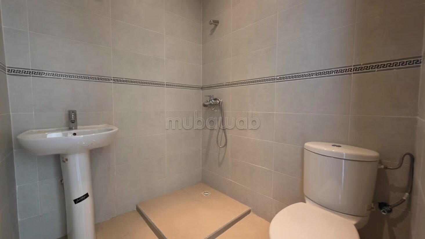 Bureau 45 m² à louer à Témara — Photo 5