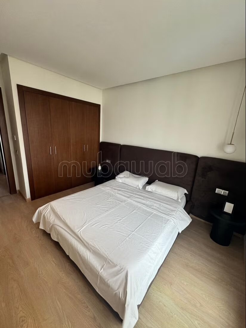 Apartment 150 m² for rent in Rabat – Souissi — Photo 7