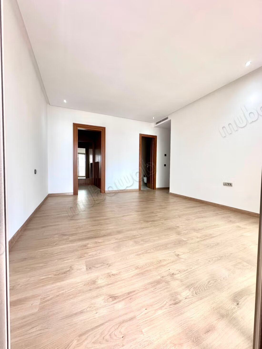 Appartement 230 m² à louer à Casablanca Finance City — Photo 8