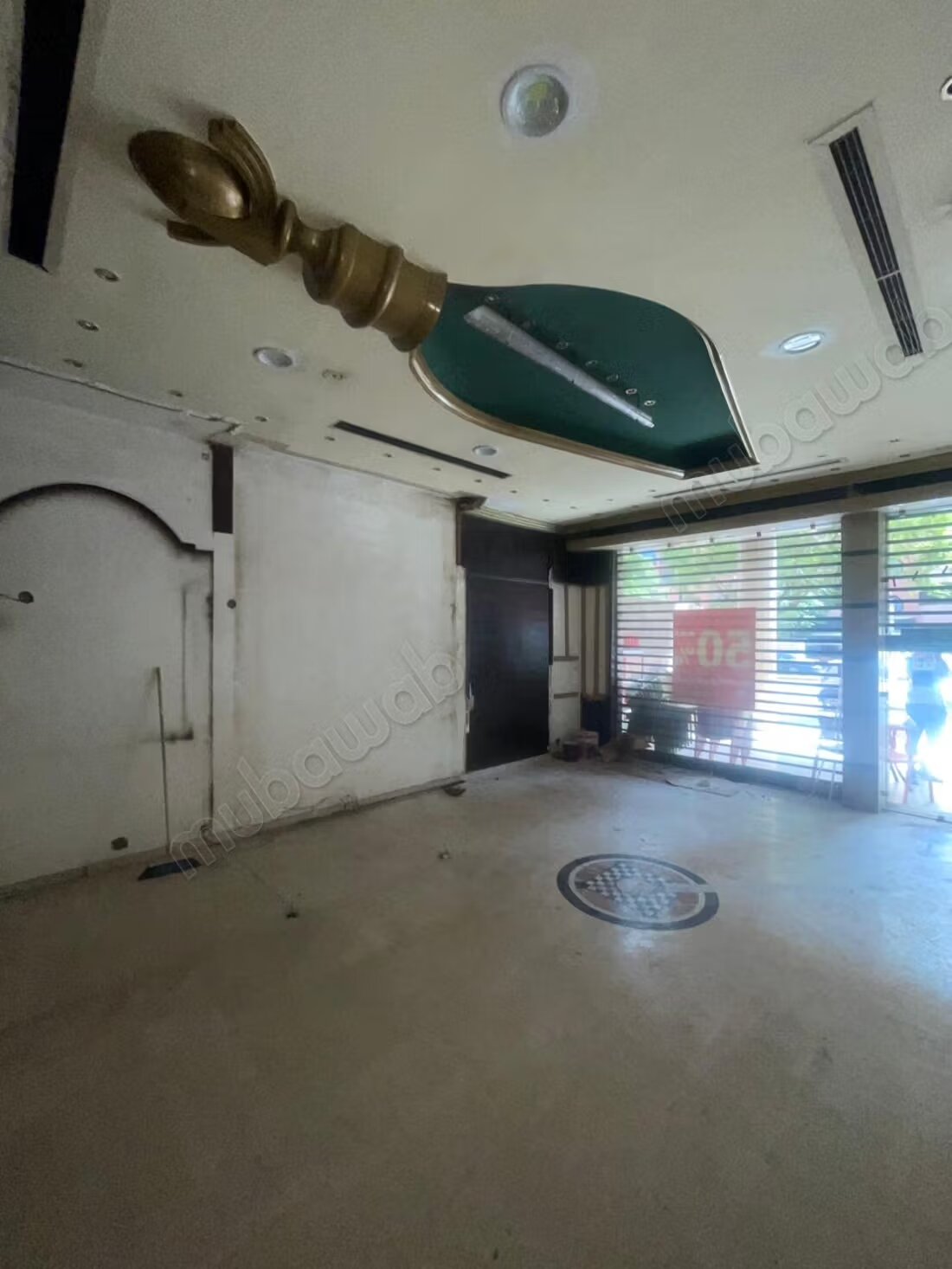 Office 64 m² for rent in Marrakech — Photo 3