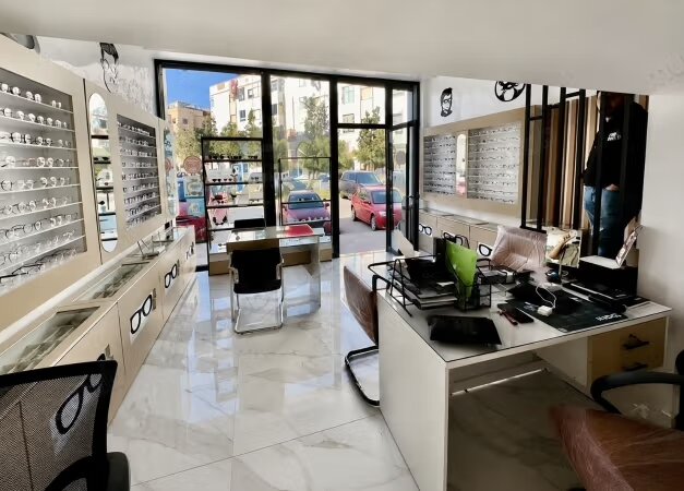 Office 9,500 m² for Rent in Casablanca – Bouskoura — Photo 3