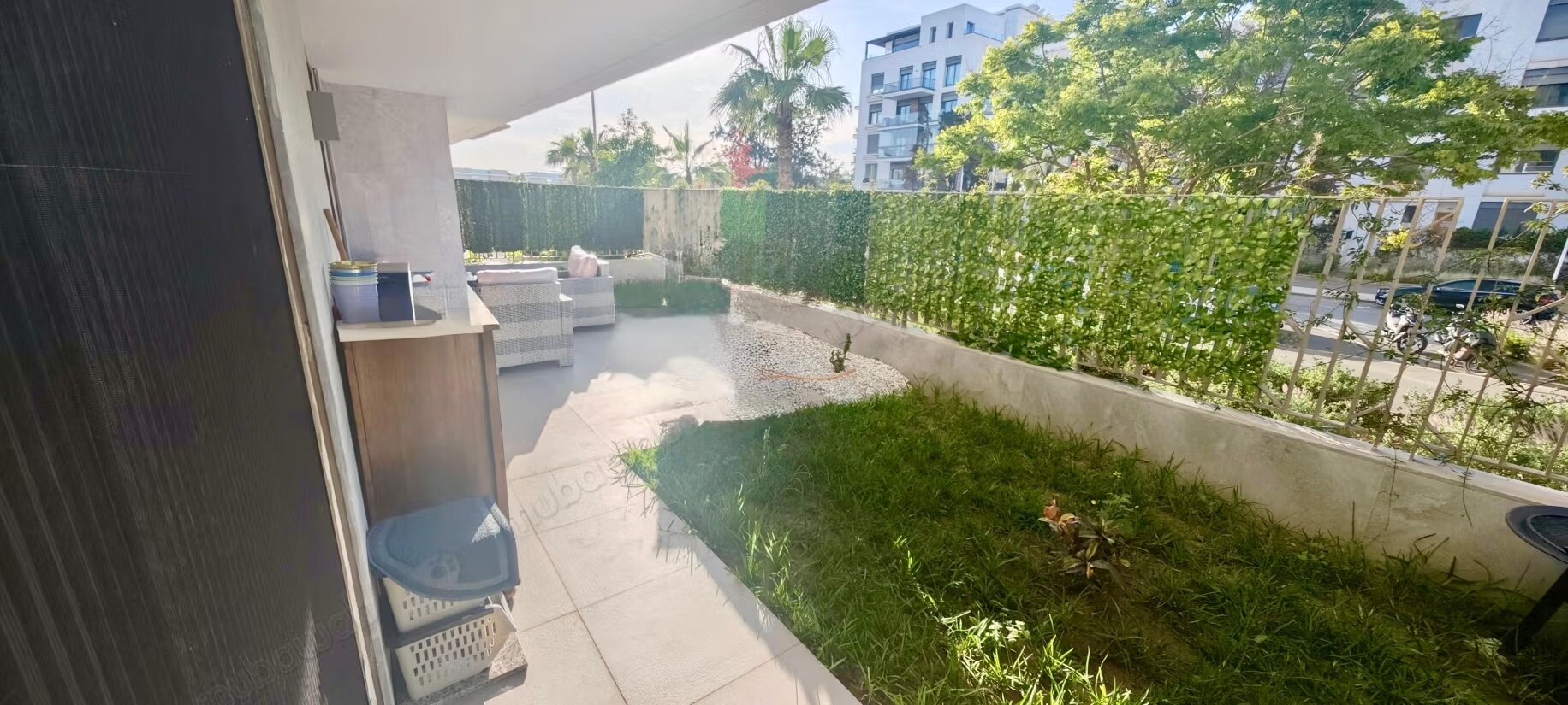 90 m² Apartment for Rent in Rabat – Souissi — Photo 9