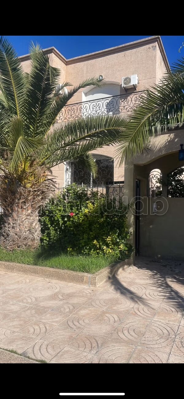 Villa 400 sqm for rent — Photo 26