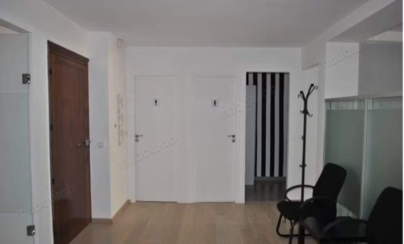 Bureau 126 m² à louer à Casablanca — Photo 8