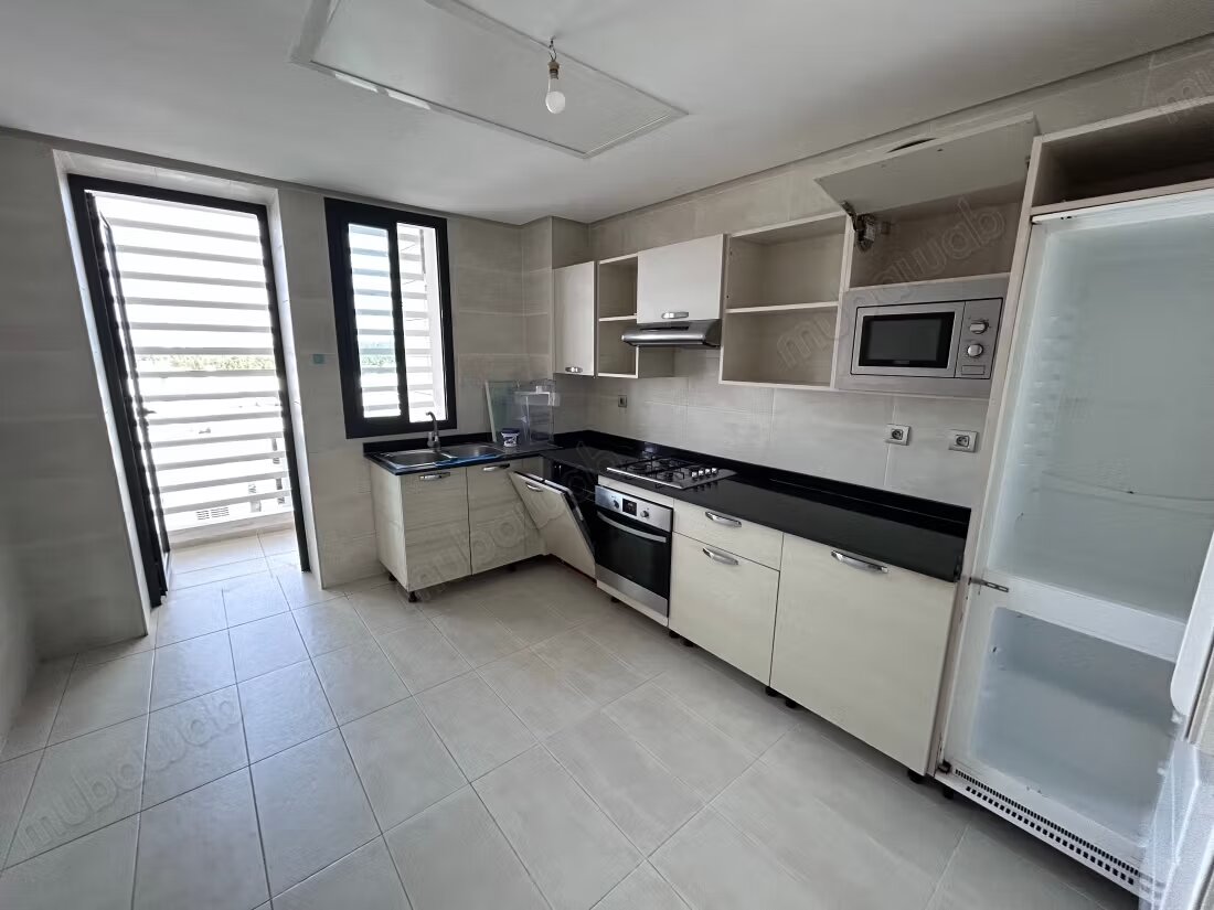 Apartment 130 m² for rent in Rabat — Photo 10