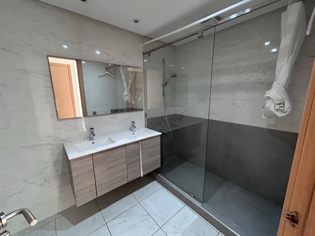 Apartment 130 m² for rent in Rabat — Photo 12