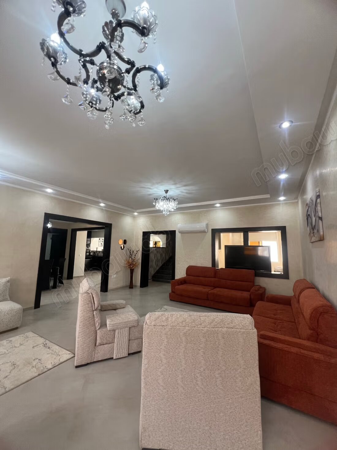 فيلا 330 متر مربع للإيجار في الرباط — Photo 6