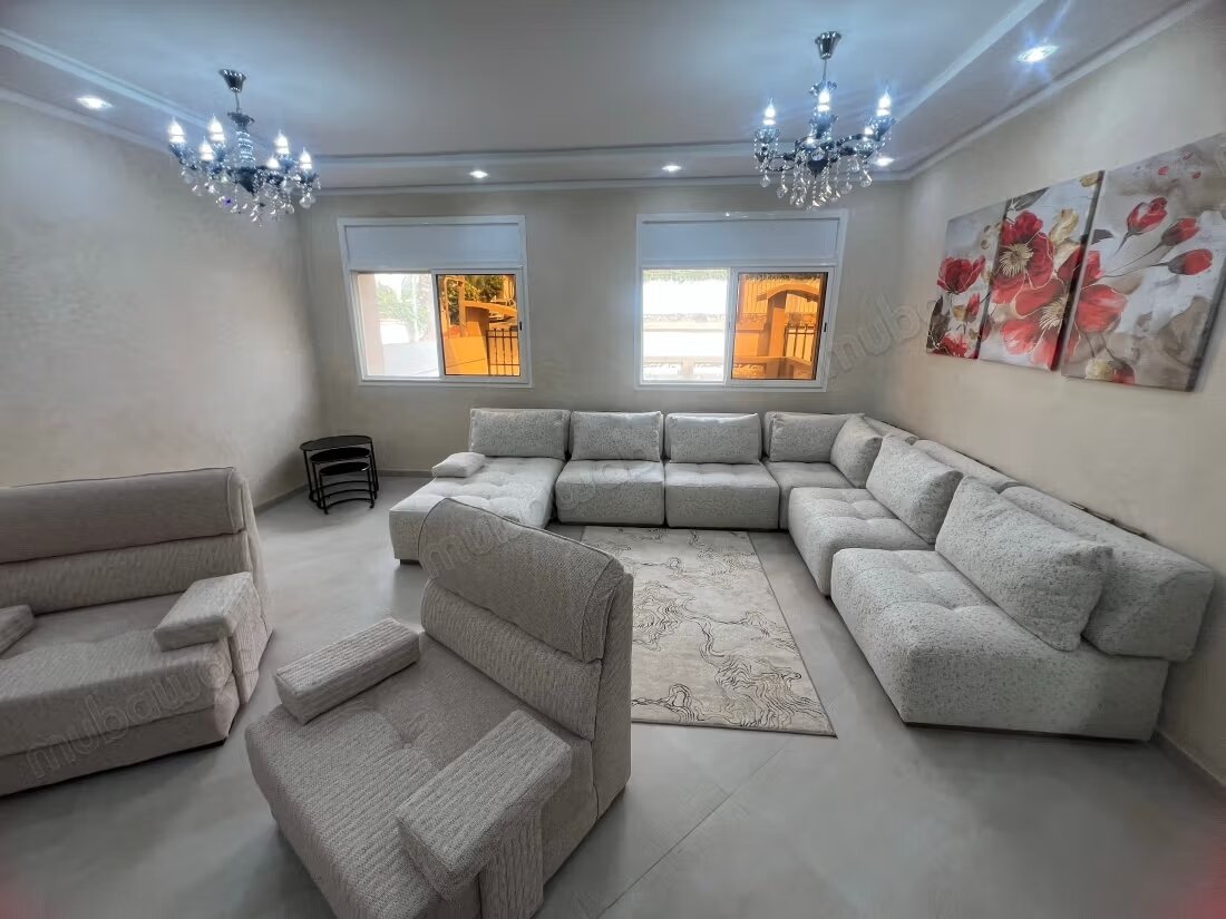 فيلا 330 متر مربع للإيجار في الرباط — Photo 8
