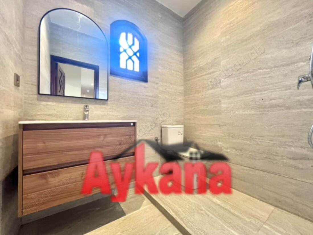 Villa 700 m² à vendre à Rabat Souissi — Photo 9
