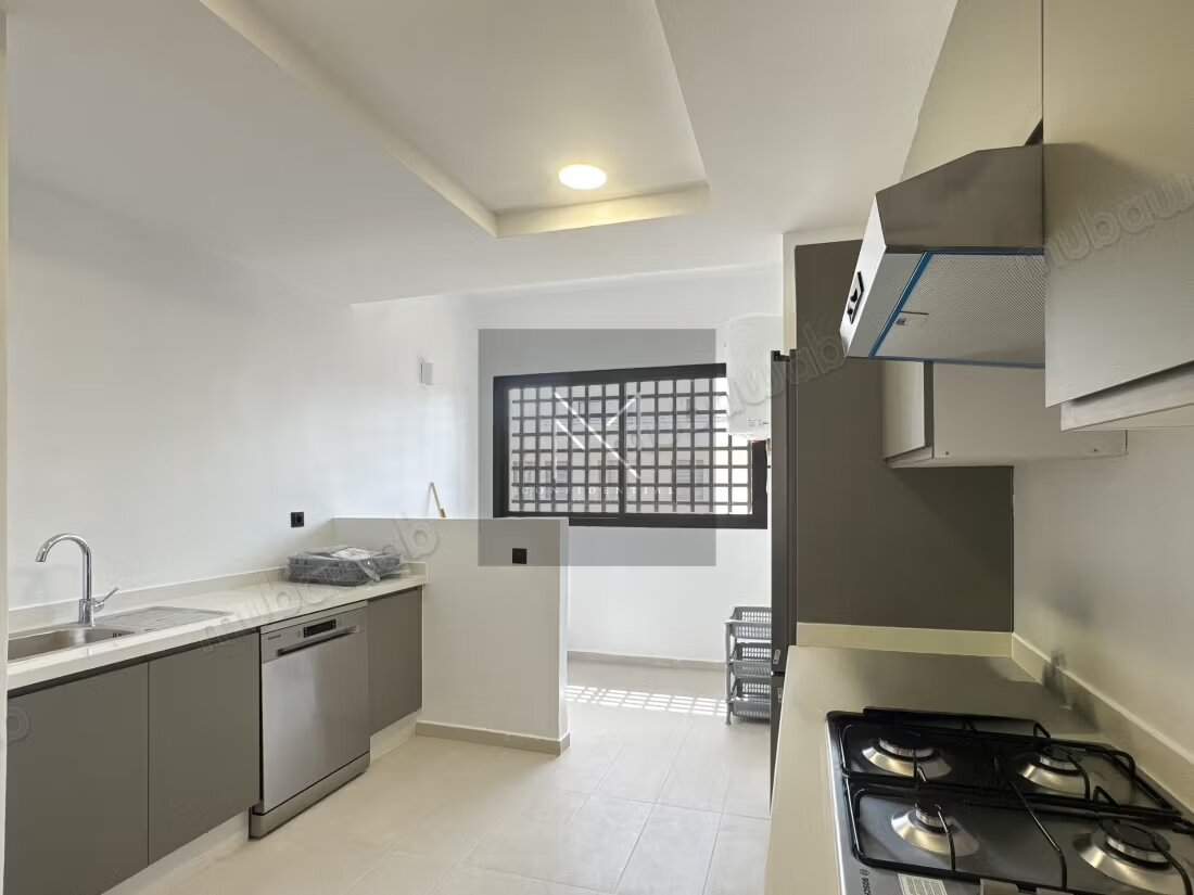 Apartment 123 m² for rent in Casablanca — Photo 6