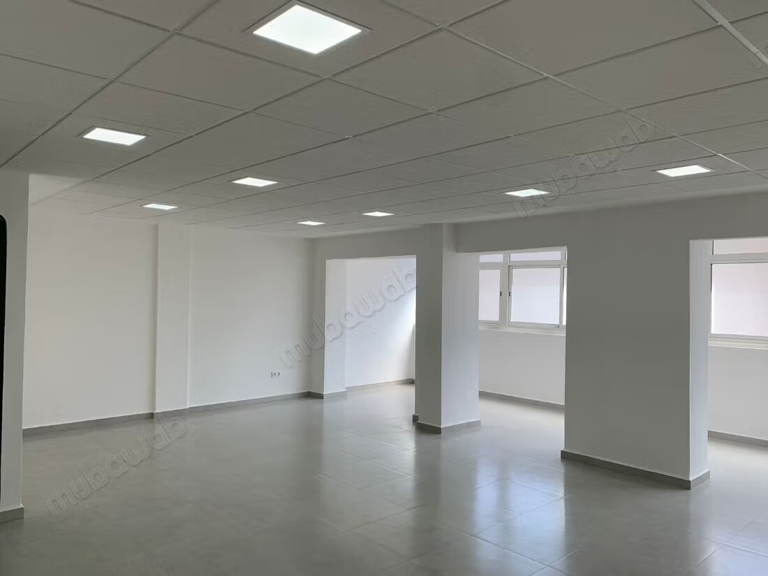 Office 63 m² for rent in Casablanca à Casablanca