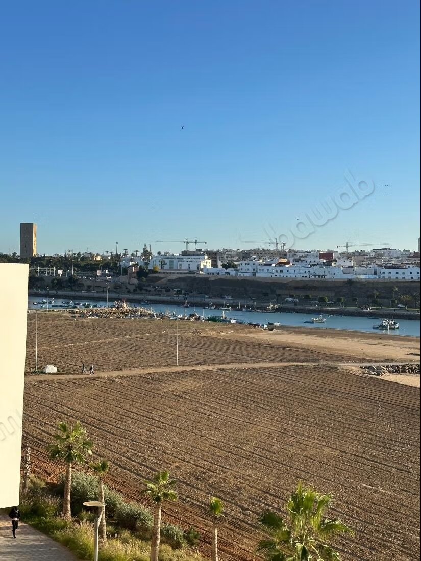 Appartement 5 chambres à louer à Rabat, vue lac et mer à Rabat