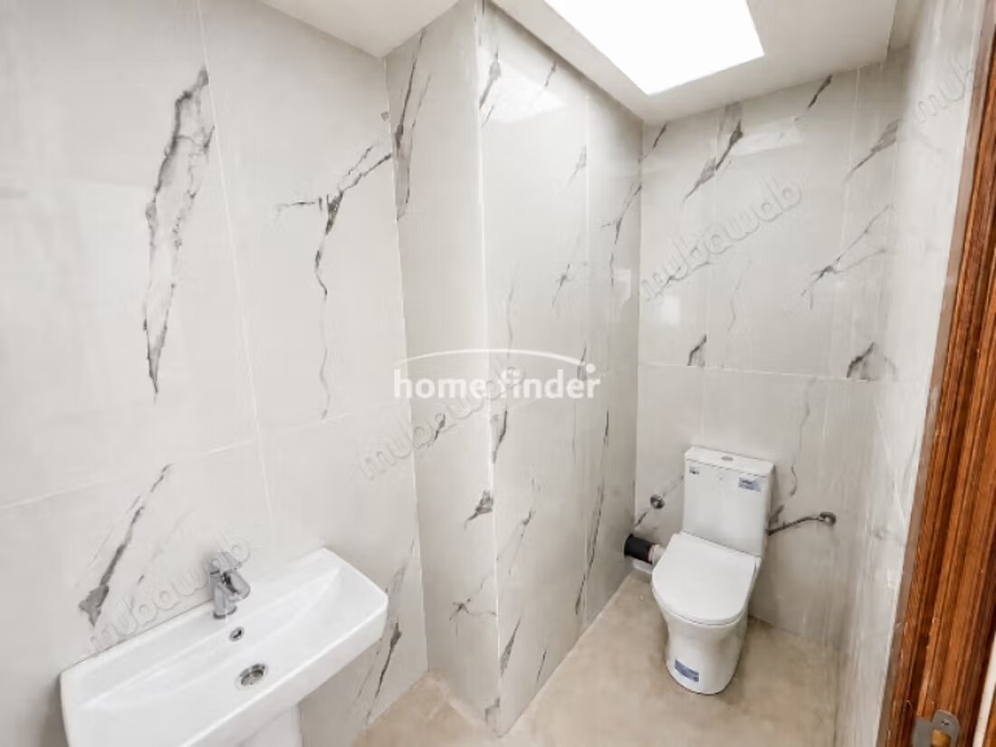Bureau 60 m² à louer à Bouskoura Ville Verte, Casablanca — Photo 5