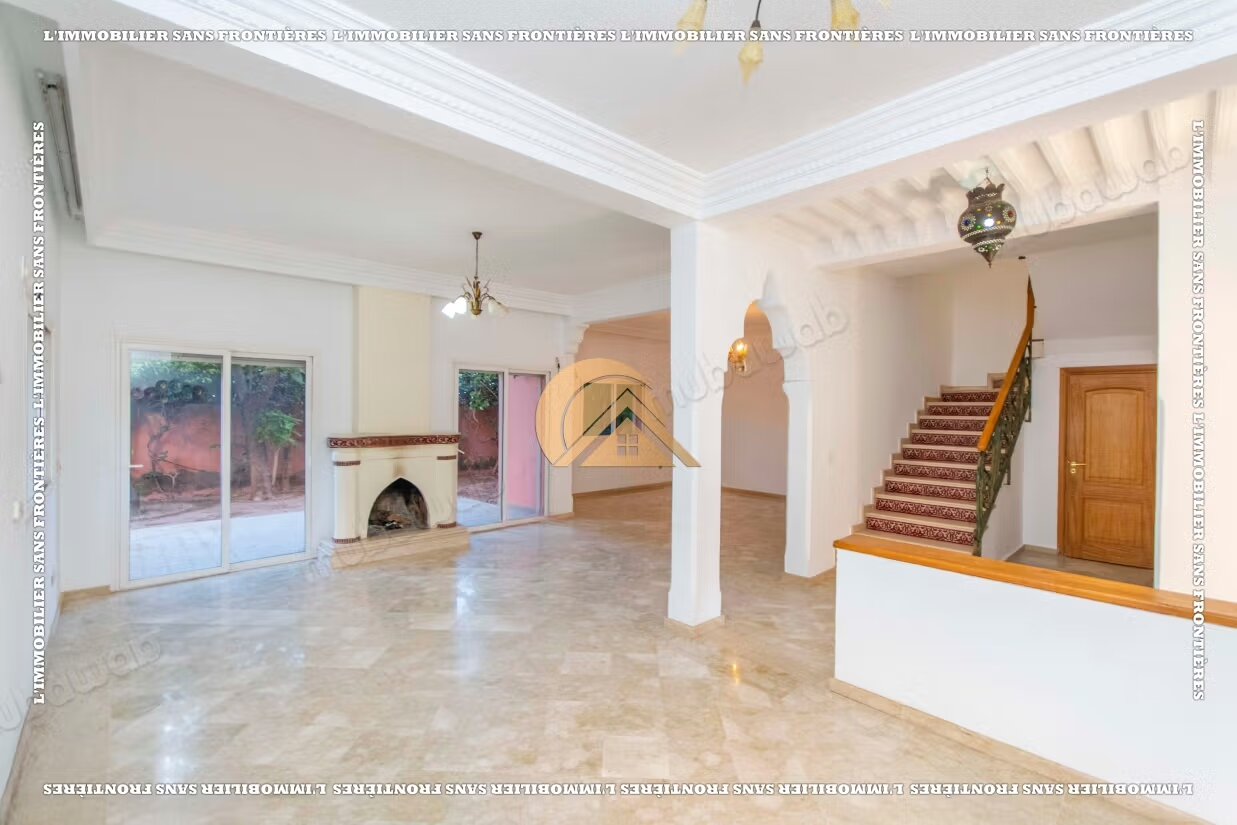 Villa 240 m² à louer à Marrakech — Photo 6